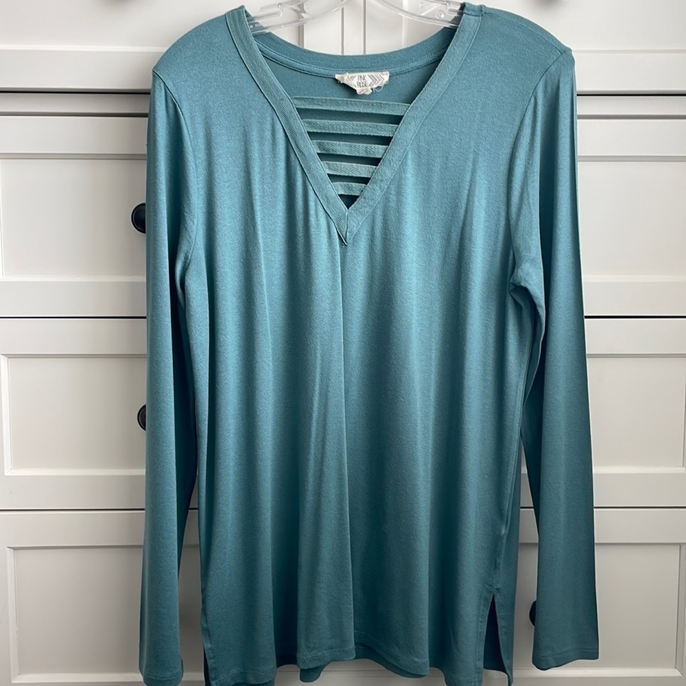 Pink Rose Women’s Teal Long Sleeved Top with V Neck Detail - Size Large